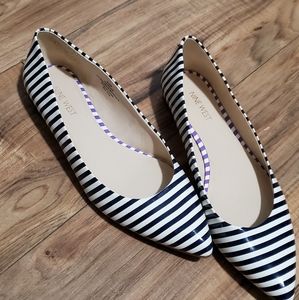 Nine West Flats